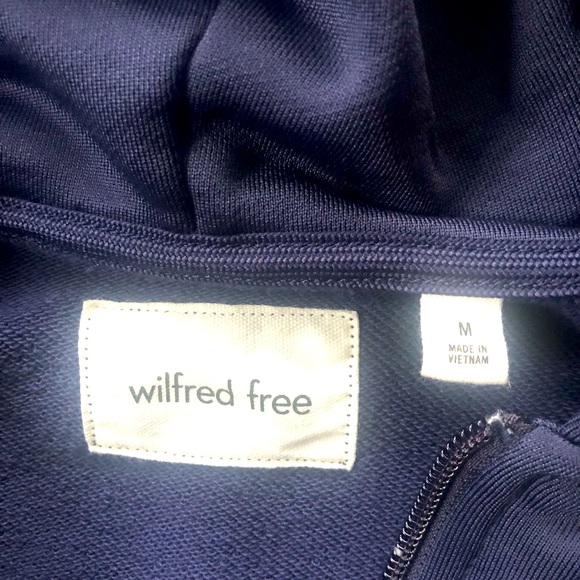 Aritzia Wilfred jogging set in navy, size M - Picture 8 of 10